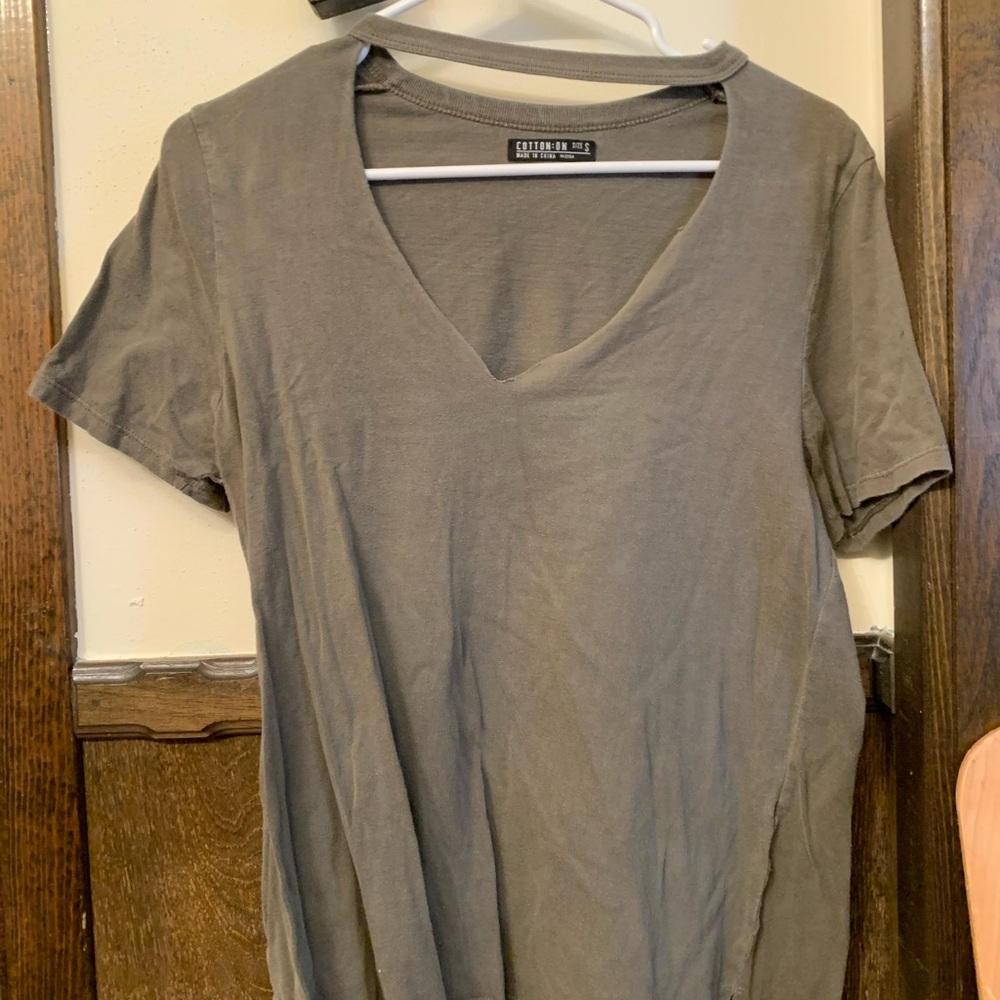 Tee shirt